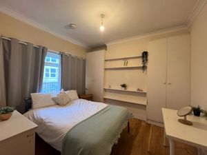 Photo 4- click for photo gallery